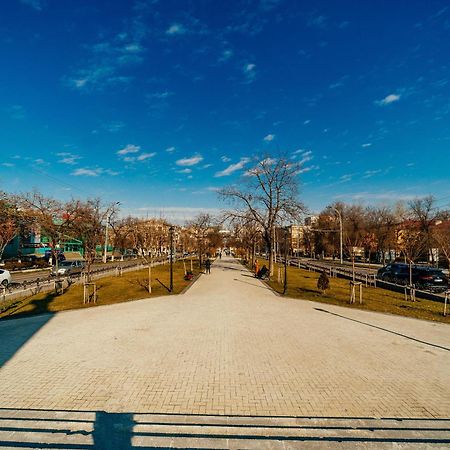 Perfect View Of The City Center Кишинев Екстериор снимка